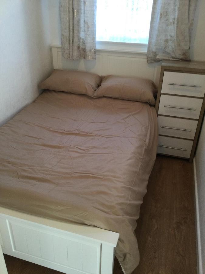 Hillview Apartment Брин Екстериор снимка